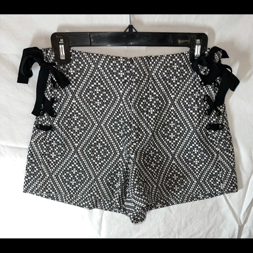 Gap 00 woven shorts